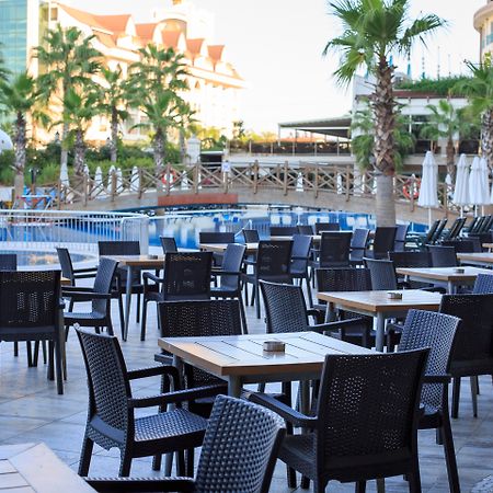 Side Crown Palace Ultra All Inclusive Kültér fotó