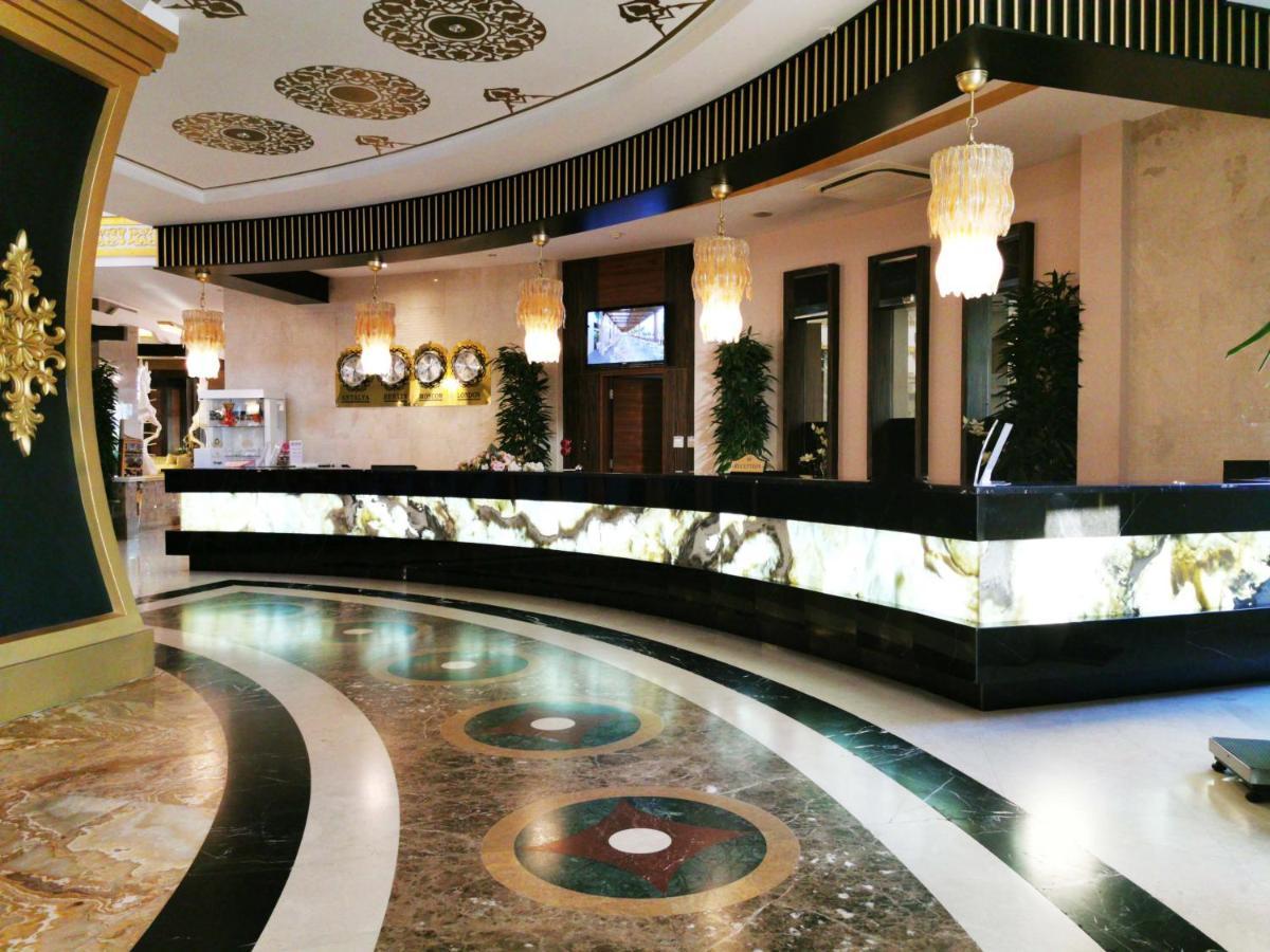 Side Crown Palace Ultra All Inclusive Kültér fotó